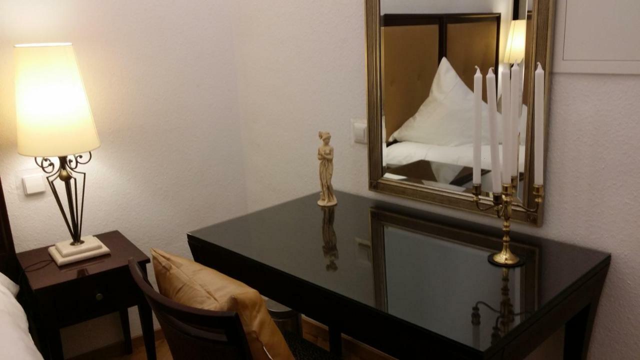 Studio An Der Therme บาเดน-บาเดน ภายนอก รูปภาพ